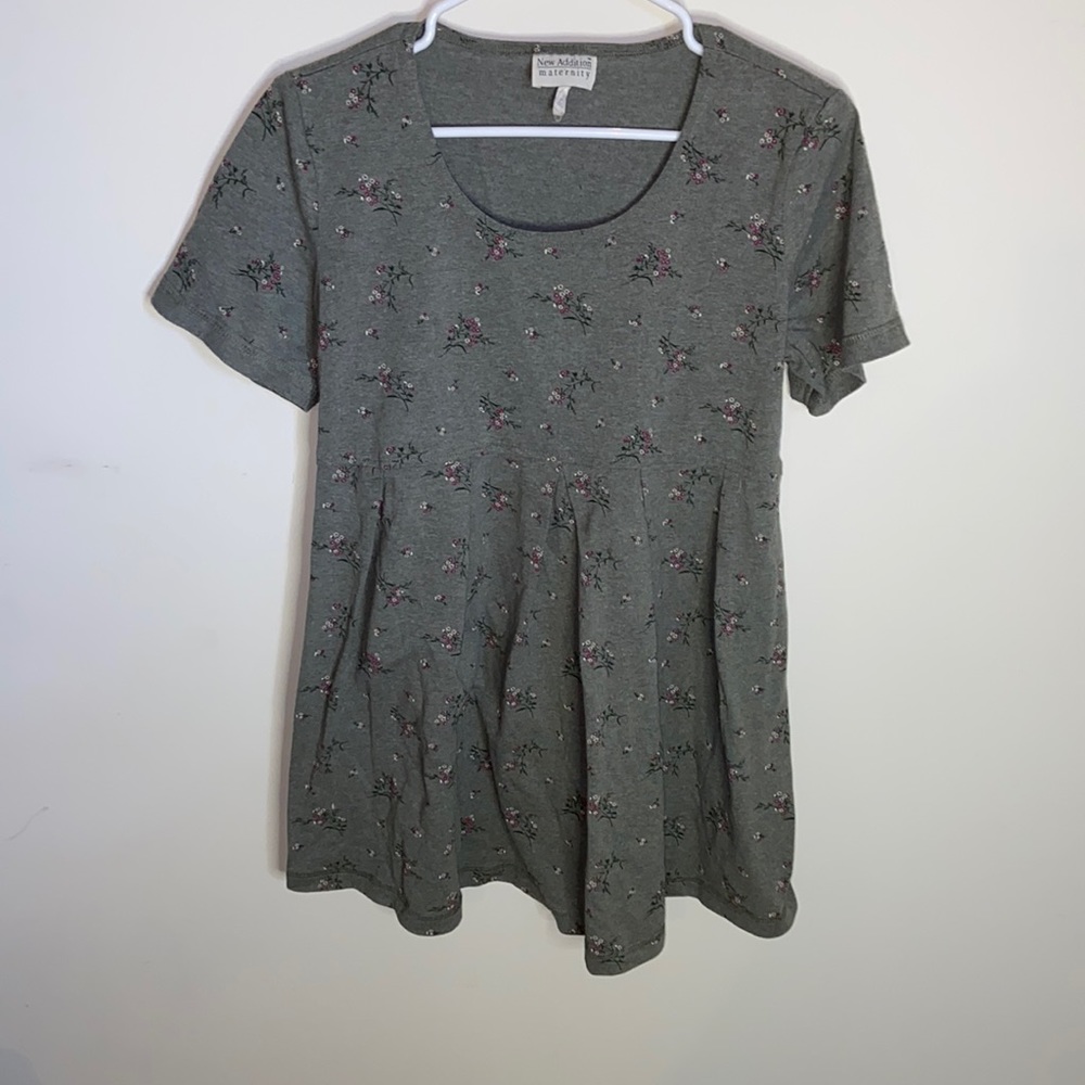 Vintage New Addition Maternity Grey Floral Top Size S